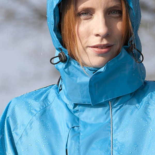 Anuy regenkleding 2025